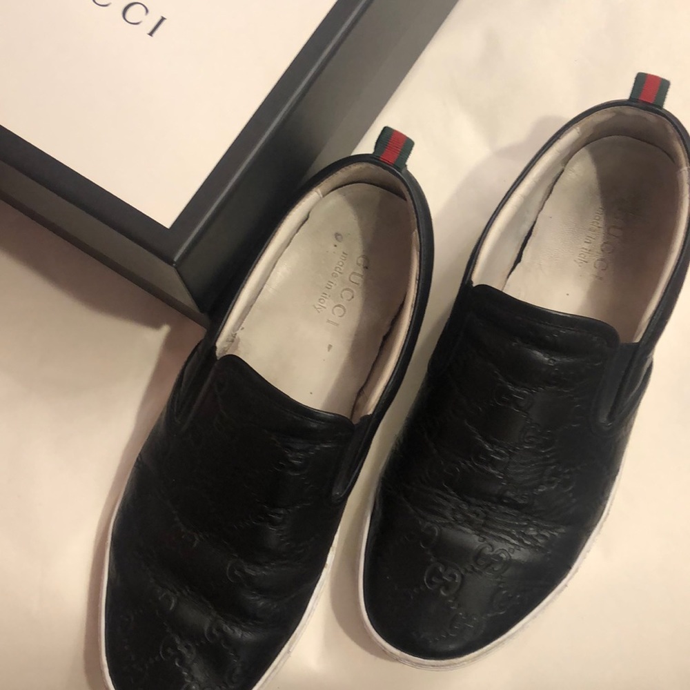 Gucci Shoes. Leather Loafers
